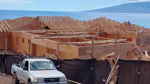 Custom-home-framed-with-view-of-Maui-ocean-edited-1